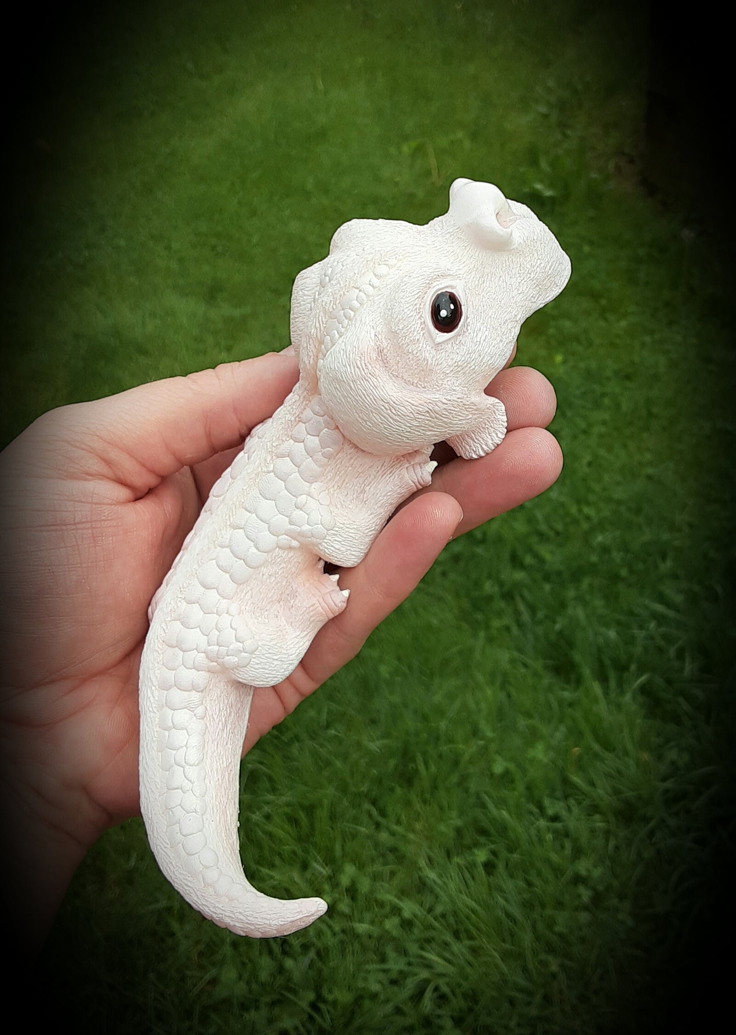 FALKOR THE NEVERENDING STORY SCULPTURE