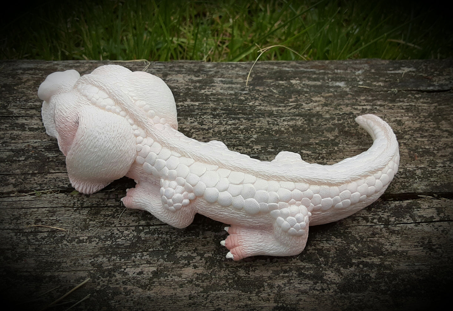 FALKOR THE NEVERENDING STORY SCULPTURE