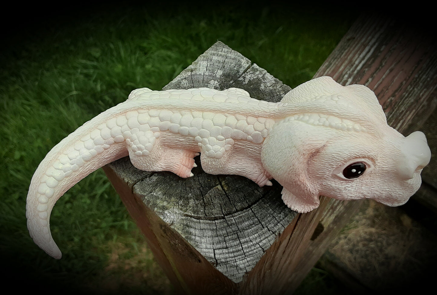 FALKOR THE NEVERENDING STORY SCULPTURE