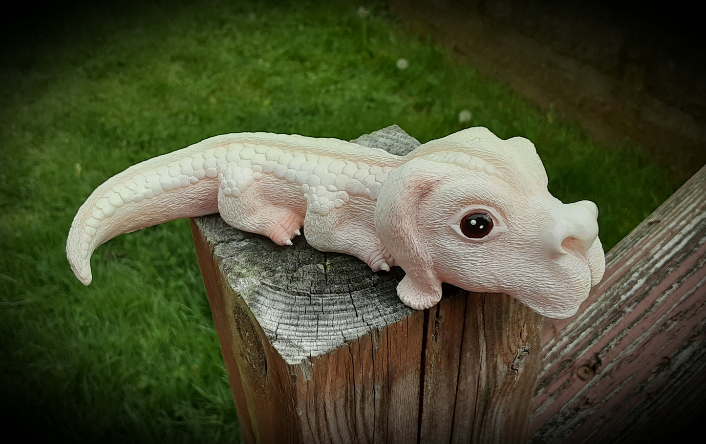 FALKOR THE NEVERENDING STORY SCULPTURE
