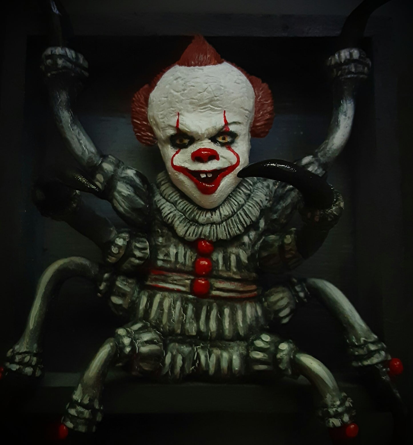 PENNYWISE SPIDER FORM IT WALL ART